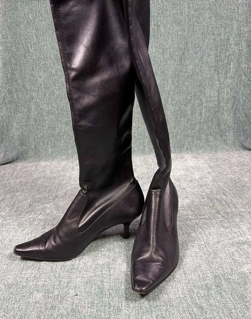 Donald J Pliner Black Leather Pointed Toe Kitten Heel Knee High Boots 10